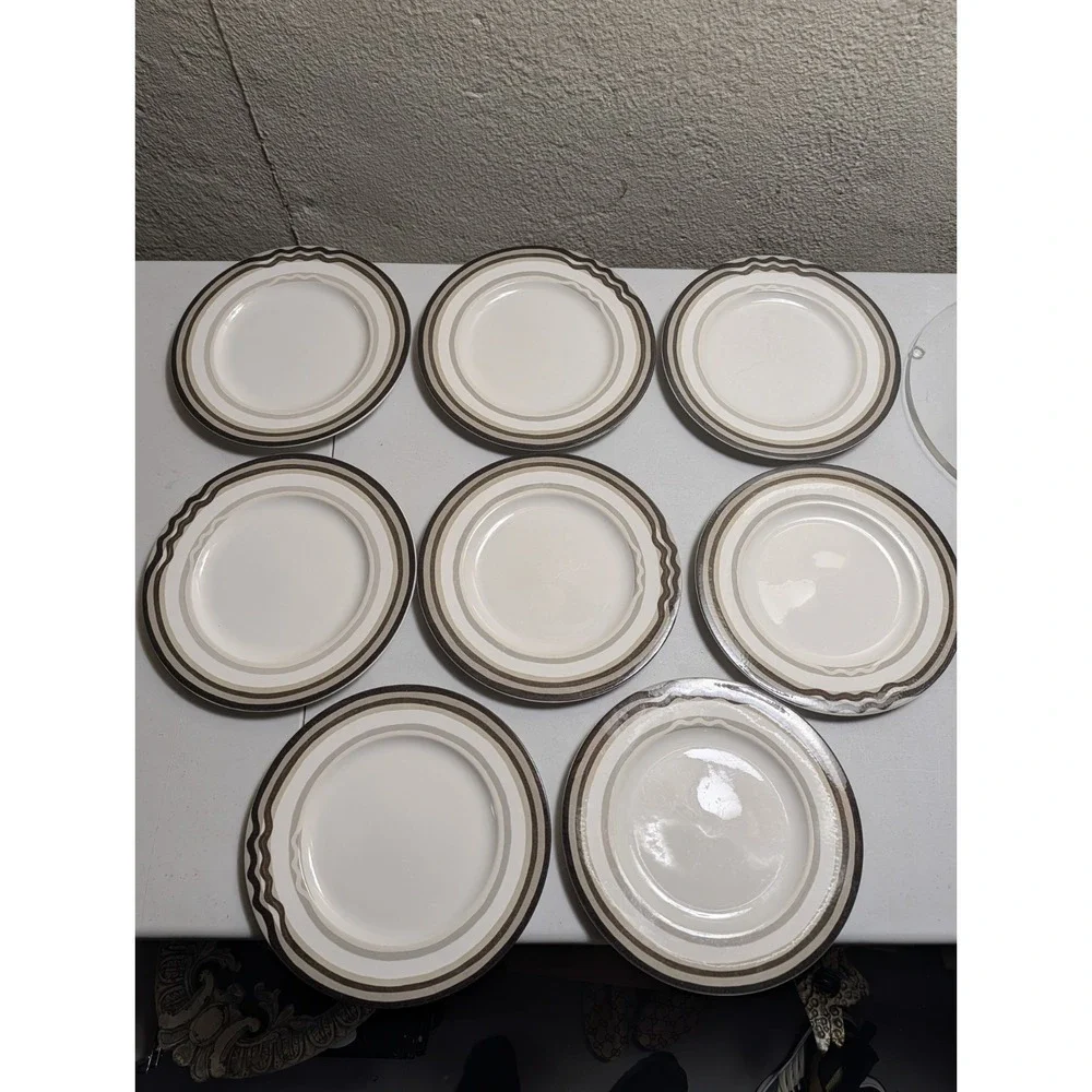 Sasaki Moderna Dinner Plates Retired Pattern 10.25 Inch Set Of‎ 8
